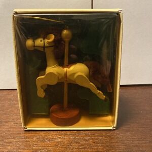 Country Antique Ornaments Carousel Horse
